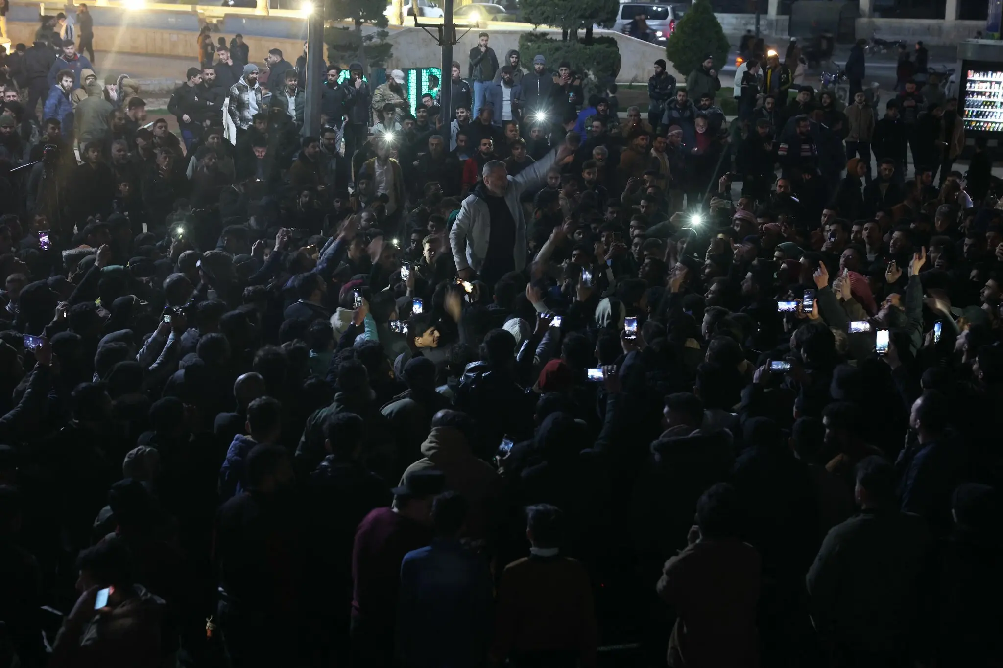 Кривавий конфлікт у Сирії: понад 70 загиблих у зіткненнях між безпековими силами та прихильниками Асада